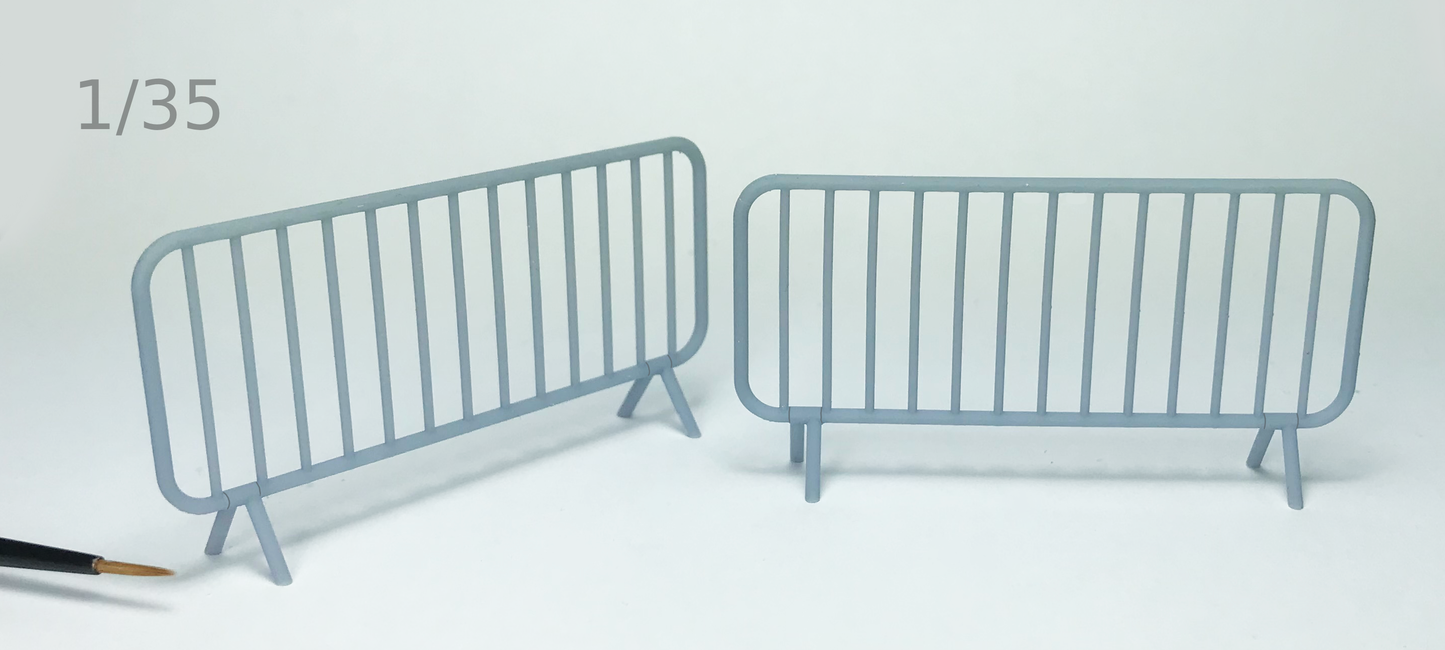 1/24 Modern Crowd Barriers - Metal