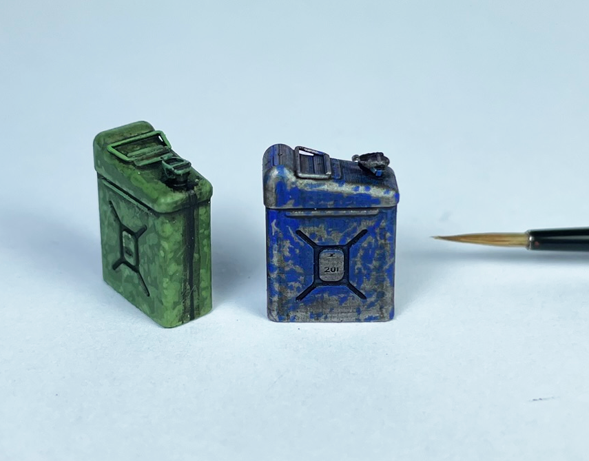 1/35 20litre Metal Soviet Fuel Can