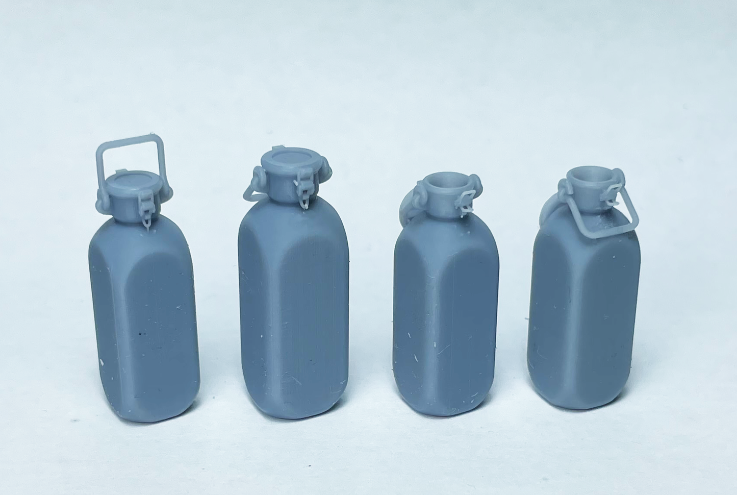 1/16 WW2 German Trinkwasser 5l Water Containers x4