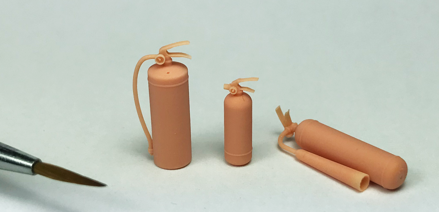 1/35 Modern Fire Extinguishers