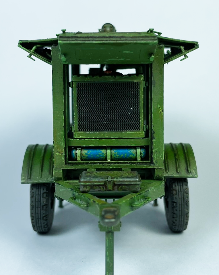 1/35 Large Military Generator Trailer