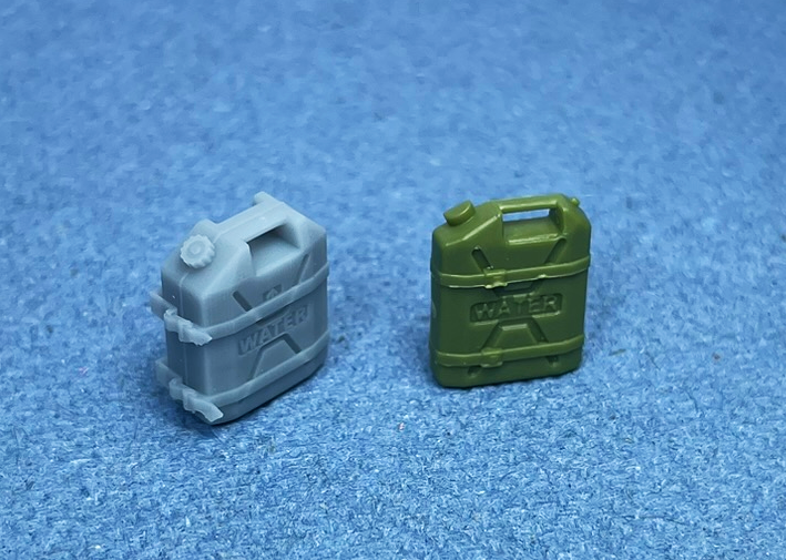 1/35 Stowed Water Containers