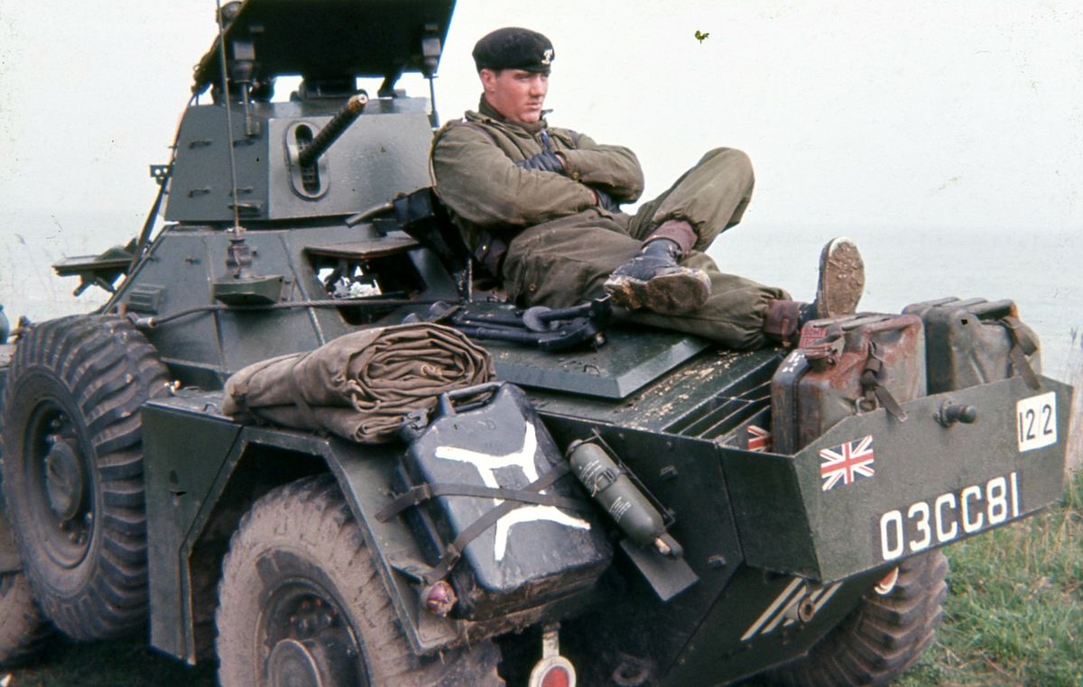 1/35 Ferret Armoured Car Rear Stowage Rack