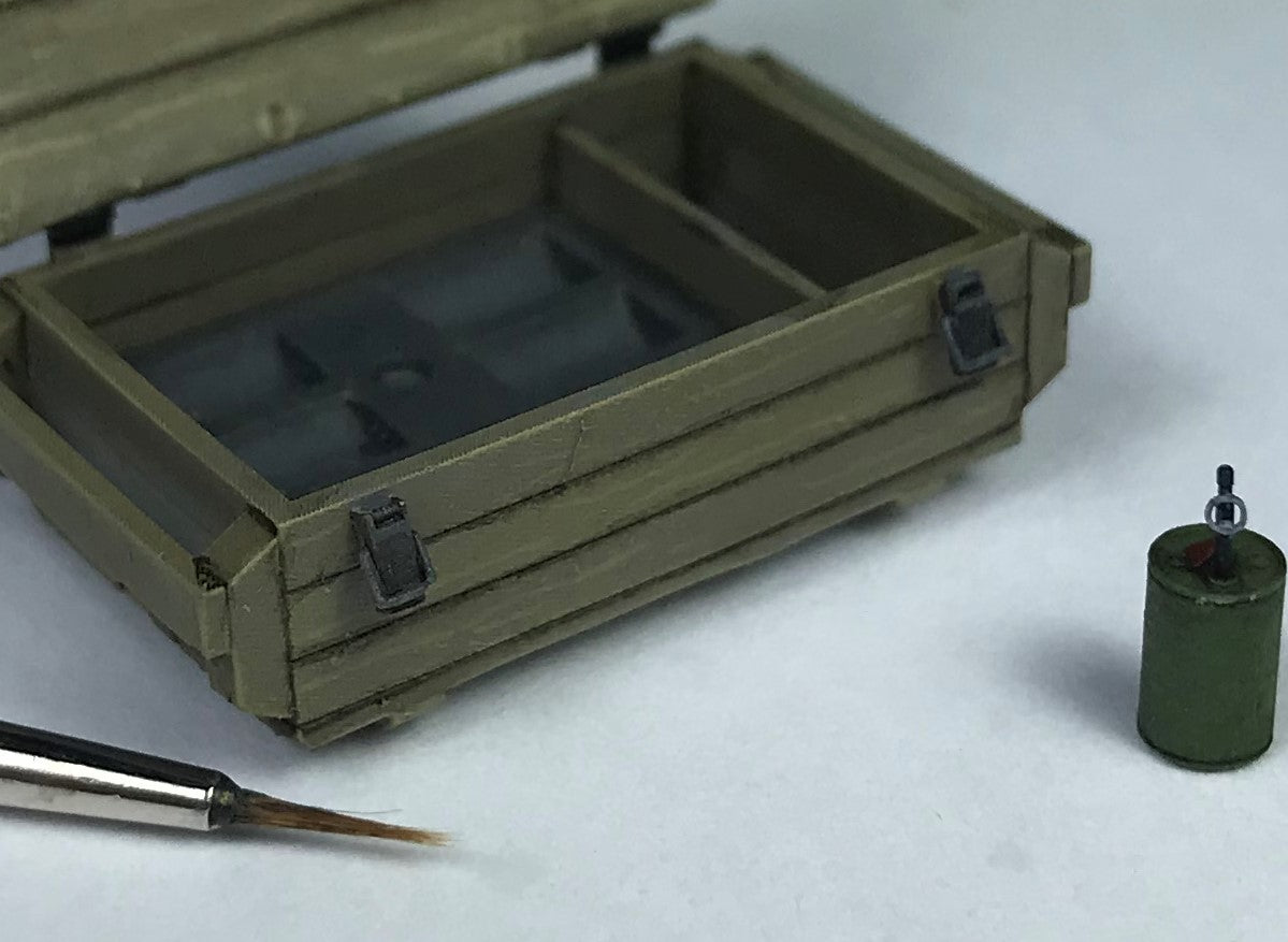 1/35 Modern Soviet OZM-72 Anti-Personnel Mines and Crates