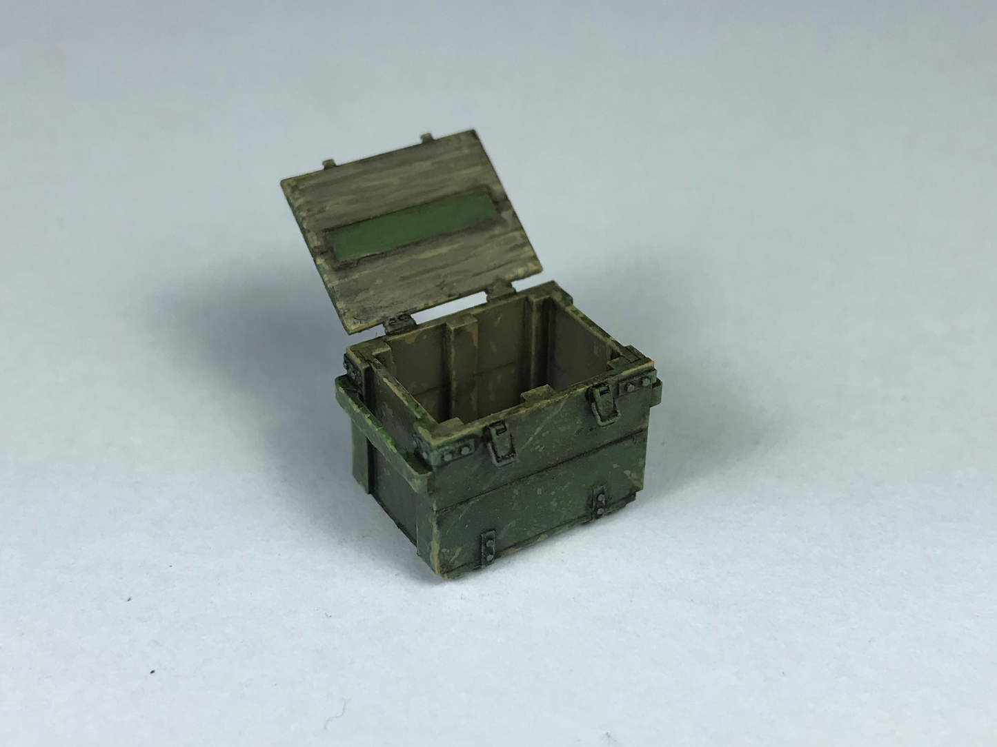 1/35 Modern Soviet TM-62 Anti-Tank Mines and Crates