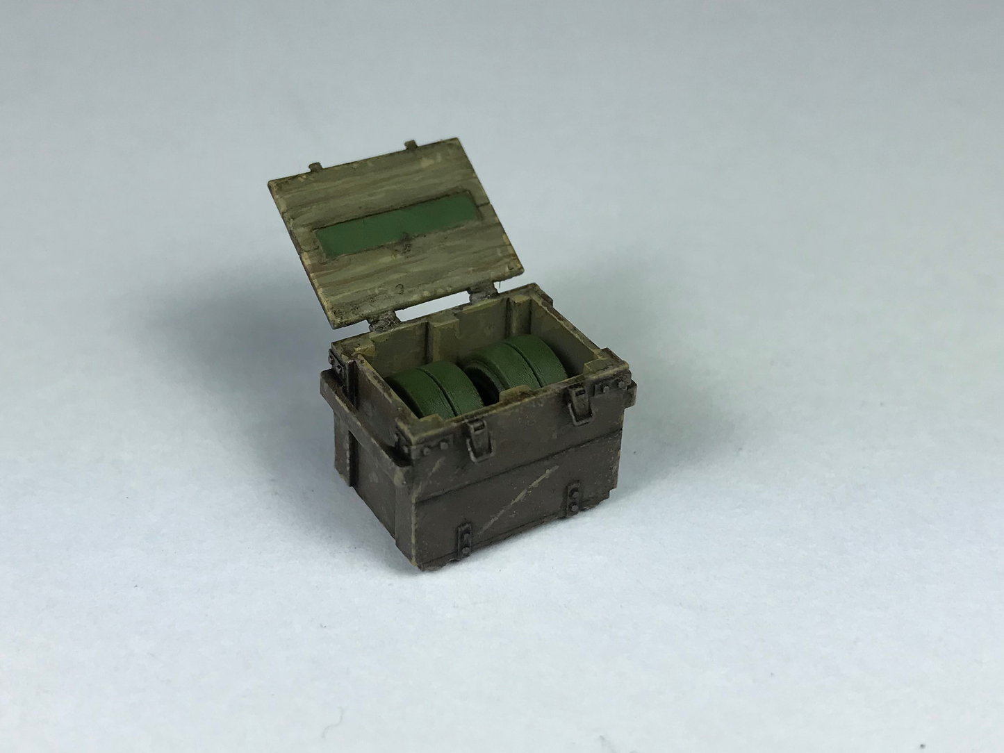 1/35 Modern Soviet TM-62 Anti-Tank Mines and Crates